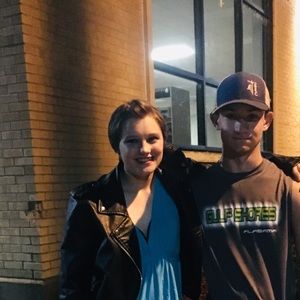 Meet your Posher, Angel